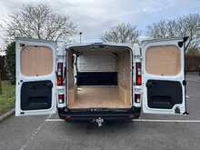 Renault Trafic dCi Blue LL30 Business+ L2 H1 Euro 6 (s/s) 5dr - U1492