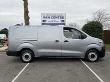 Vauxhall Vivaro Turbo D 3100 Dynamic L2 H1 Euro 6 (s/s) 6dr - U1495