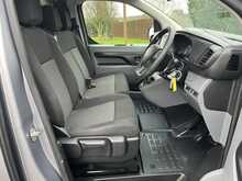 Vauxhall Vivaro Turbo D 3100 Dynamic L2 H1 Euro 6 (s/s) 6dr - U1495