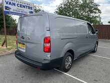 Vauxhall Vivaro Turbo D 3100 Dynamic L2 H1 Euro 6 (s/s) 6dr - U1495