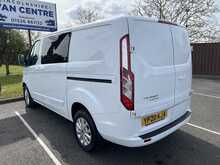 Ford Transit Custom 300 EcoBlue Limited Crew Van L1 H1 Euro 6 (s/s) 5dr (6 Seat) - U1523