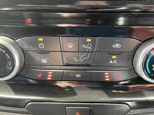Ford Transit Custom 300 EcoBlue Limited Crew Van L1 H1 Euro 6 (s/s) 5dr (6 Seat) - U1523