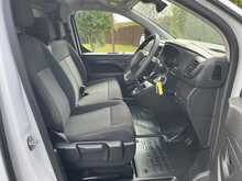 Peugeot Expert BlueHDi 1000 Professional Premium + Standard Panel Van MWB Euro 6 (s/s) 6dr - U1543