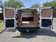 Renault Trafic dCi ENERGY 30 Sport LWB Standard Roof Euro 6 (s/s) 5dr - U1554