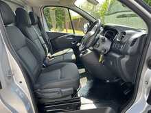 Renault Trafic dCi ENERGY 30 Sport LWB Standard Roof Euro 6 (s/s) 5dr - U1554