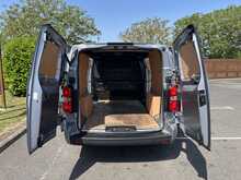 Vauxhall Vivaro Turbo D 3100 Pro L2 H1 Euro 6 (s/s) 6dr - U1557