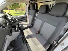 Vauxhall Vivaro Turbo D 2900 Dynamic L2 H1 Euro 6 (s/s) 6dr - U1567