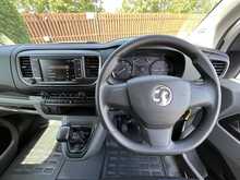 Vauxhall Vivaro Turbo D 2900 Dynamic L2 H1 Euro 6 (s/s) 6dr - U1567