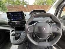 Peugeot Partner BlueHDi 1000 Professional Premium + Standard Panel Van SWB Euro 6 (s/s) 5dr - U1572