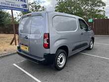Peugeot Partner BlueHDi 1000 Professional Premium + Standard Panel Van SWB Euro 6 (s/s) 5dr - U1572