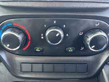 Iveco Daily 70C18D 3.0 X-XLWB (4750) CrewCab Dropside - U1621