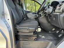 Renault Trafic dCi ENERGY 27 Sport Nav 2 Berth Camper Van - U1011