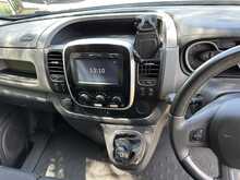 Renault Trafic dCi ENERGY 27 Sport Nav 2 Berth Camper Van - U1011