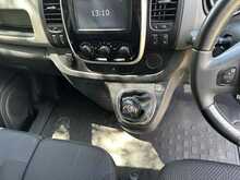 Renault Trafic dCi ENERGY 27 Sport Nav 2 Berth Camper Van - U1011