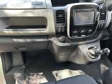 Renault Trafic dCi ENERGY 27 Sport Nav 2 Berth Camper Van - U1011