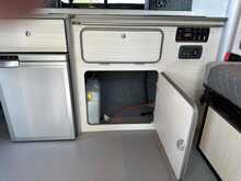 Renault Trafic dCi ENERGY 27 Sport Nav 2 Berth Camper Van - U1011