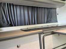 Renault Trafic dCi ENERGY 27 Sport Nav 2 Berth Camper Van - U1011