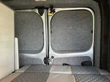 Renault Trafic dCi ENERGY 27 Sport Nav 2 Berth Camper Van - U1011