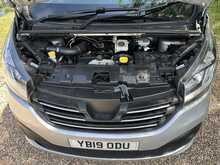 Renault Trafic dCi ENERGY 27 Sport Nav 2 Berth Camper Van - U1011