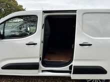 Vauxhall Combo L1 H1 Cargo Turbo D 2300 Sportive - U1038