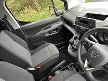 Vauxhall Combo L1 H1 Cargo Turbo D 2300 Sportive - U1038