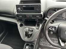 Vauxhall Combo L1 H1 Cargo Turbo D 2300 Sportive - U1038