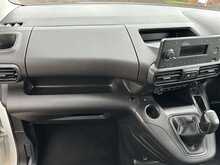 Vauxhall Combo L1 H1 Cargo Turbo D 2300 Sportive - U1038