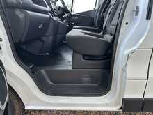 Vauxhall Vivaro L2 Lwb CDTi 2900 Sportive - U1061