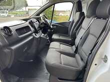 Vauxhall Vivaro L2 Lwb CDTi 2900 Sportive - U1061