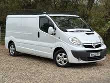 Vauxhall Vivaro 2900 CDTi Sportive - U1066