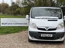 Vauxhall Vivaro 2900 CDTi Sportive - U1066