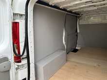 Vauxhall Vivaro 2900 CDTi Sportive - U1066