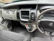 Vauxhall Vivaro 2900 CDTi Sportive - U1066