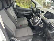Peugeot Partner BlueHDi 1000 Professional - U1069
