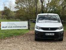 Peugeot Partner L2 BlueHDi 950 Professional 5 Seat Combi - U1070