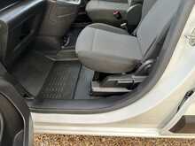 Peugeot Partner L2 BlueHDi 950 Professional 5 Seat Combi - U1070