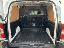 Peugeot Partner L2 BlueHDi 950 Professional 5 Seat Combi - U1070