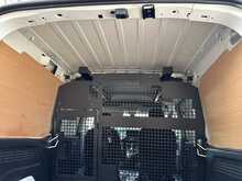 Peugeot Partner L2 BlueHDi 950 Professional 5 Seat Combi - U1070