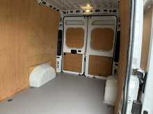 Peugeot Boxer L3 H2 BlueHDi 335 Professional Premium + - U1073