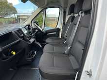 Peugeot Boxer L3 H2 BlueHDi 335 Professional Premium + - U1073