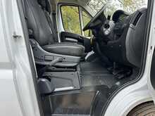 Peugeot Boxer L2 H2 Mwb BlueHDi 335 Professional Air Con - U1074