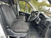 Peugeot Boxer L2 H2 Mwb BlueHDi 335 Professional Air Con - U1074
