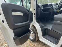 Peugeot Boxer L2 H2 Mwb BlueHDi 335 Professional Air Con - U1074