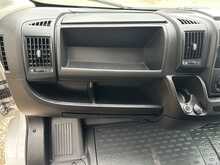 Peugeot Boxer L2 H2 Mwb BlueHDi 335 Professional Air Con - U1074