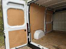 Peugeot Boxer L2 H2 Mwb BlueHDi 335 Professional Air Con - U1074