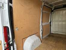 Peugeot Boxer L2 H2 Mwb BlueHDi 335 Professional Air Con - U1074