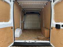 Peugeot Boxer L2 H2 Mwb BlueHDi 335 Professional Air Con - U1074