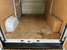 Peugeot Boxer L2 H2 Mwb BlueHDi 335 Professional Air Con - U1074