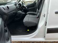 Peugeot Partner BlueHDi 854 Professional 3 Seat Air Con - U1110