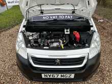Peugeot Partner BlueHDi 854 Professional 3 Seat Air Con - U1110